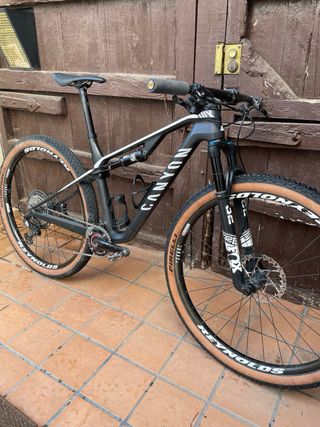 Canyon Lux CF SL 7.0