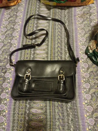 Bolso de hombro negro