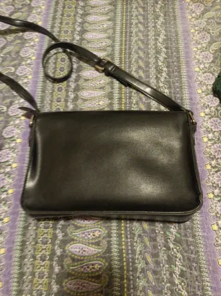 Bolso de hombro negro