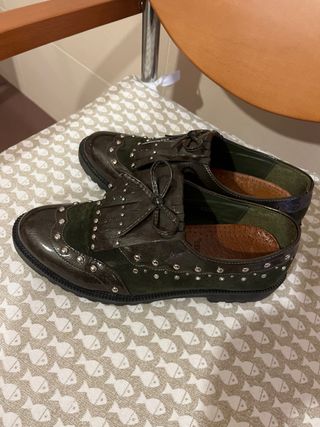 Zapatos de invierno verde oscuro