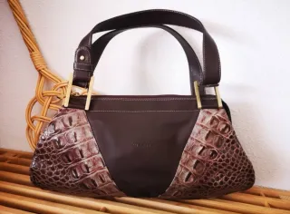 Bolso de Hombro Vicosa Piel Cocodrilo Marrón