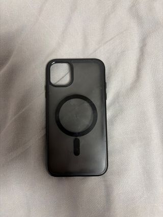 iPhone 11 Negro con funda