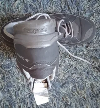 Scarpe trekking grigie Quechua