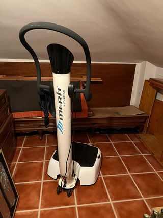 Plataforma Vibratoria Merit Fitness V1000