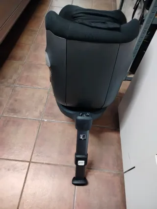 Silla de coche Ferrari negra y roja