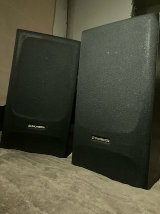 Altavoces Pioneer Negros
