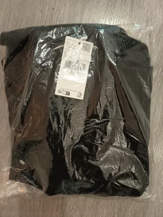 Mono Mango Negro Talla L Nuevo con Etiqueta