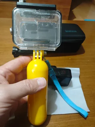 GoPro Hero 10 Black + Accesorios