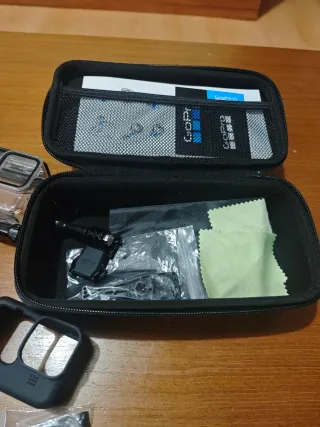 GoPro Hero 10 Black + Accesorios