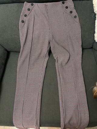 Blusa  estampada 25e Cada prenda tiene un precio