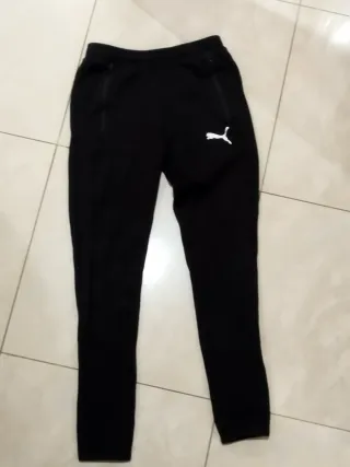 Pantalón deportivo Puma negro