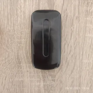 Teléfono móvil tipo flip negro