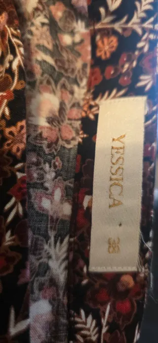 Falda granate de flores - Yessica