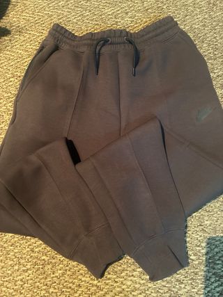 Pantalón chándal Nike marrón niña