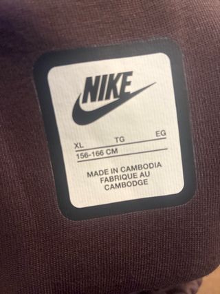Pantalón chándal Nike marrón niña