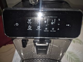 Cafetera Philips LatteGo EP2235