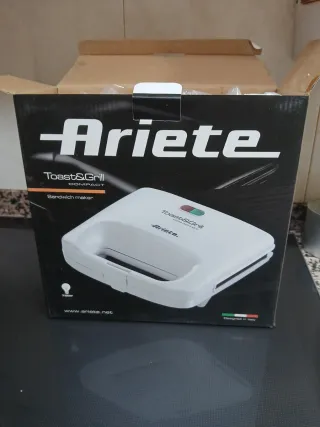 Sandwichera Ariete Toast&Grill Compact