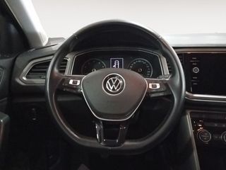 Volkswagen T-Roc Advance