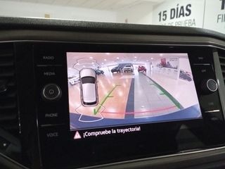 Volkswagen T-Roc Advance