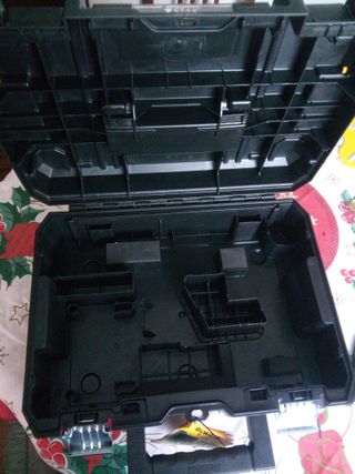 Maletín DeWalt DCF620D2