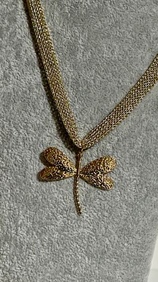 Colar Dourado Pingente Libélula