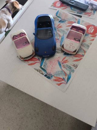 Avión , autocaravana , Ferrari y 2 minis Playmobil