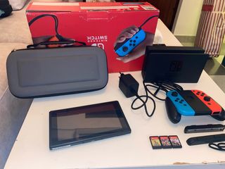 Nintendo Switch casi nueva + 3 juegos