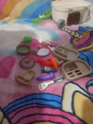 Cocinita de juguete para niña