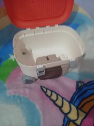 Cocinita de juguete para niña