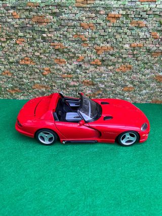Dodge Viper RT/10 - Escala 1:18 – Burago