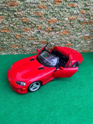 Dodge Viper RT/10 - Escala 1:18 – Burago