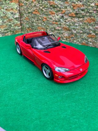 Dodge Viper RT/10 - Escala 1:18 – Burago