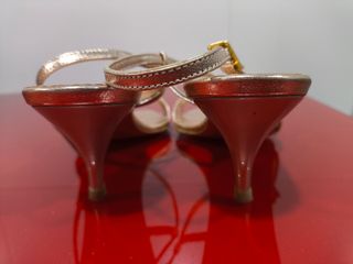 Sandalias fiesta doradas rosadas Laura Amat 1 uso