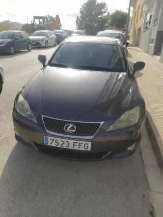Lexus IS 2006