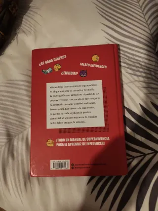 Detrás de todo. Lo que ningún influencer cuenta