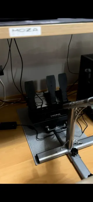 Set Moza R3 Bundle + Playseat in vendita