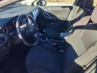 Opel Astra 2016