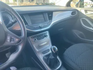 Opel Astra 2016