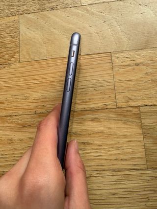 iPhone 11 Morado 256GB-PARA PIEZAS