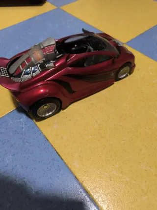 Coche Spiderman Rojo como nuevo