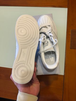 Nike Air Force 1 Talla 42.5 Blancas
