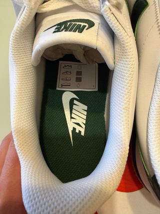 Nike Cortez Talla 42 Blanco y Verde