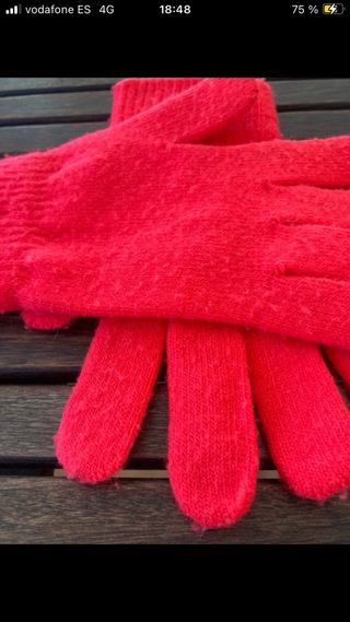Guantes de lana fucsia fosforitos