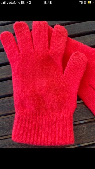 Guantes de lana fucsia fosforitos