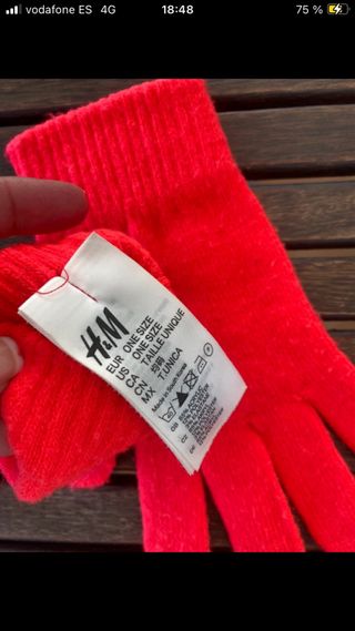 Guantes de lana fucsia fosforitos