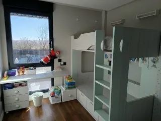 Litera, Mesa Estudio y Mesilla MERKAMUEBLE