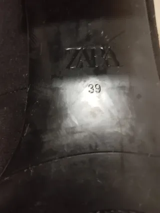 Zapatos Zara Tacón Bajo Dorado Talla 39