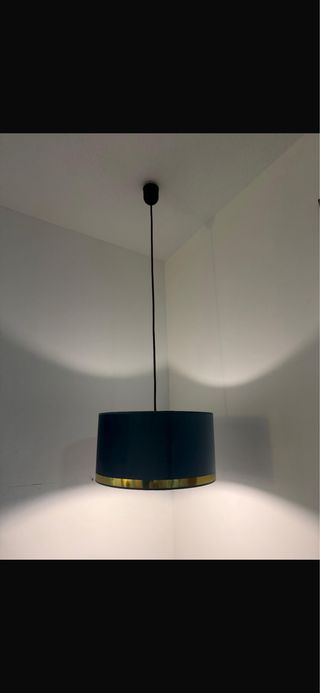 Lámpara colgante tela azul y dorada