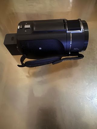 Sony handycam  4K Fdr -Ax 43