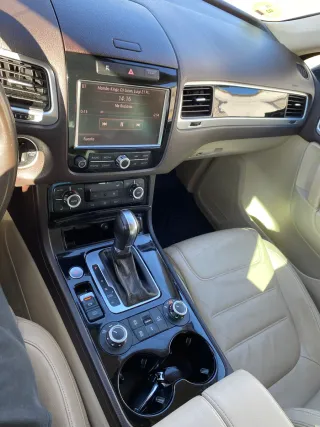 Volkswagen Touareg 2014